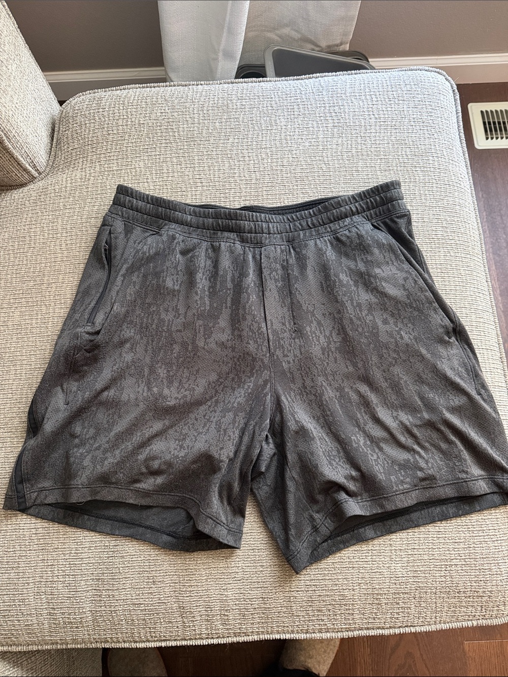 Pacebreaker lined 7inch shorts